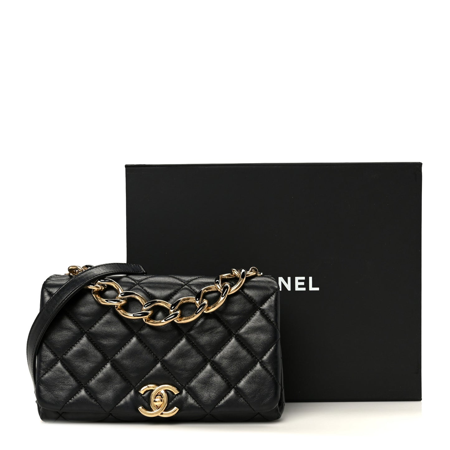Lambskin Quilted Medium Color Match Flap Black
