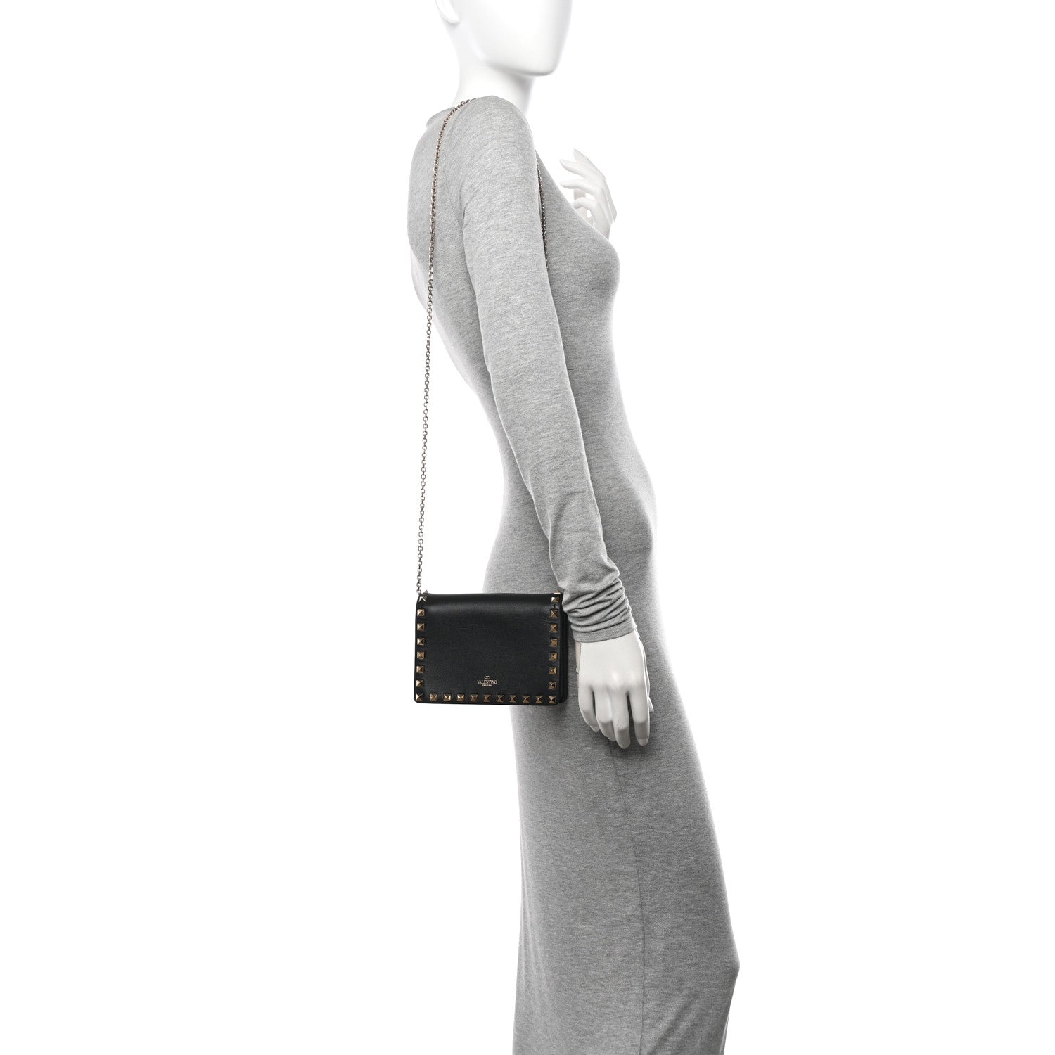 Valentino Garavani Calfskin Rockstud Wallet On Chain Black 2 of 10