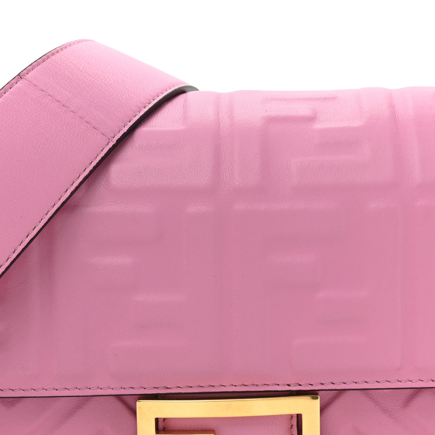 新品同様　FENDI バゲット ピンクナッパレザー バッグ 新品同様 美品 FENDI バゲット ピンクナッパレザー バッグ - メルカリ