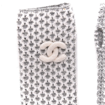 Chanel Cashmere CC Fingerless Gloves Grey 3 of 4