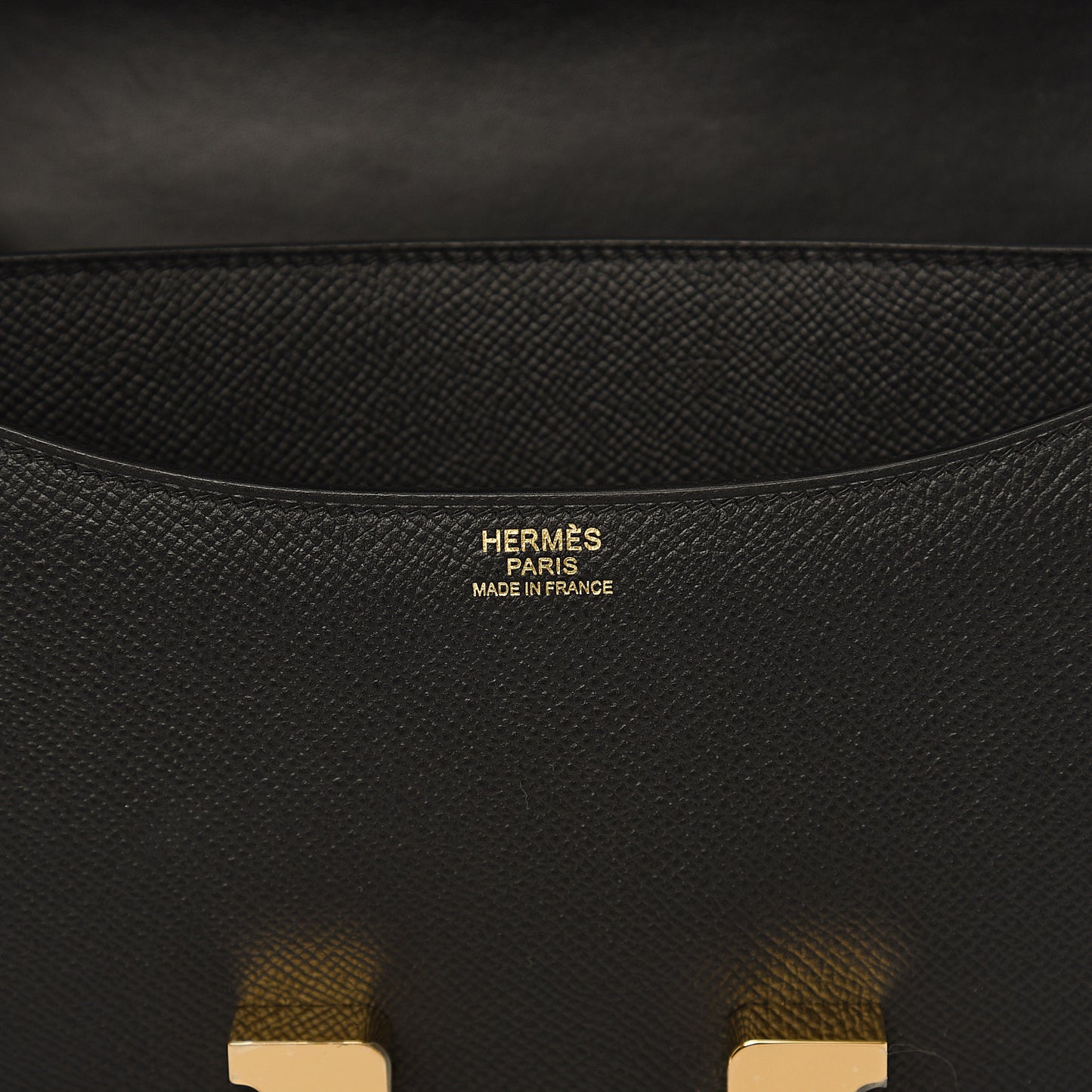 Epsom Constance 24 Black