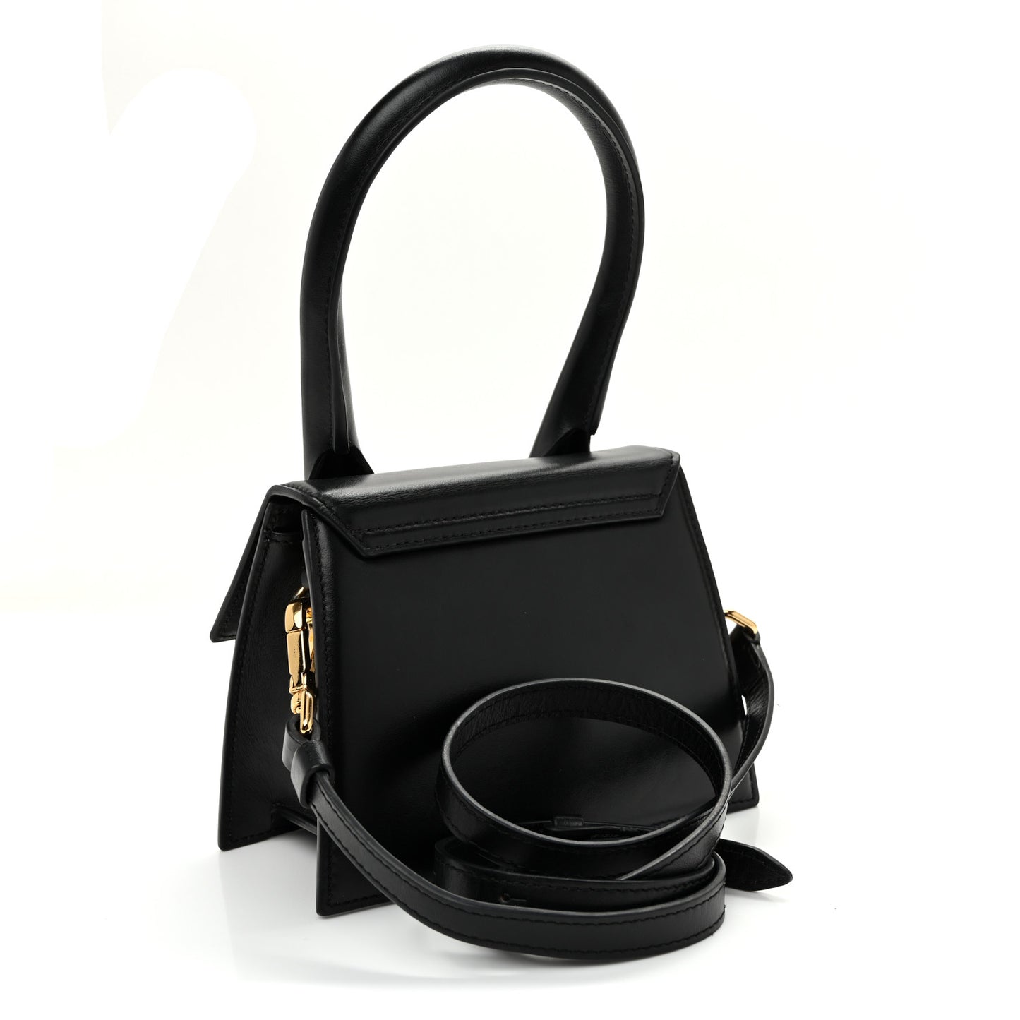 Smooth Calfskin Le Chiquito Moyen Black