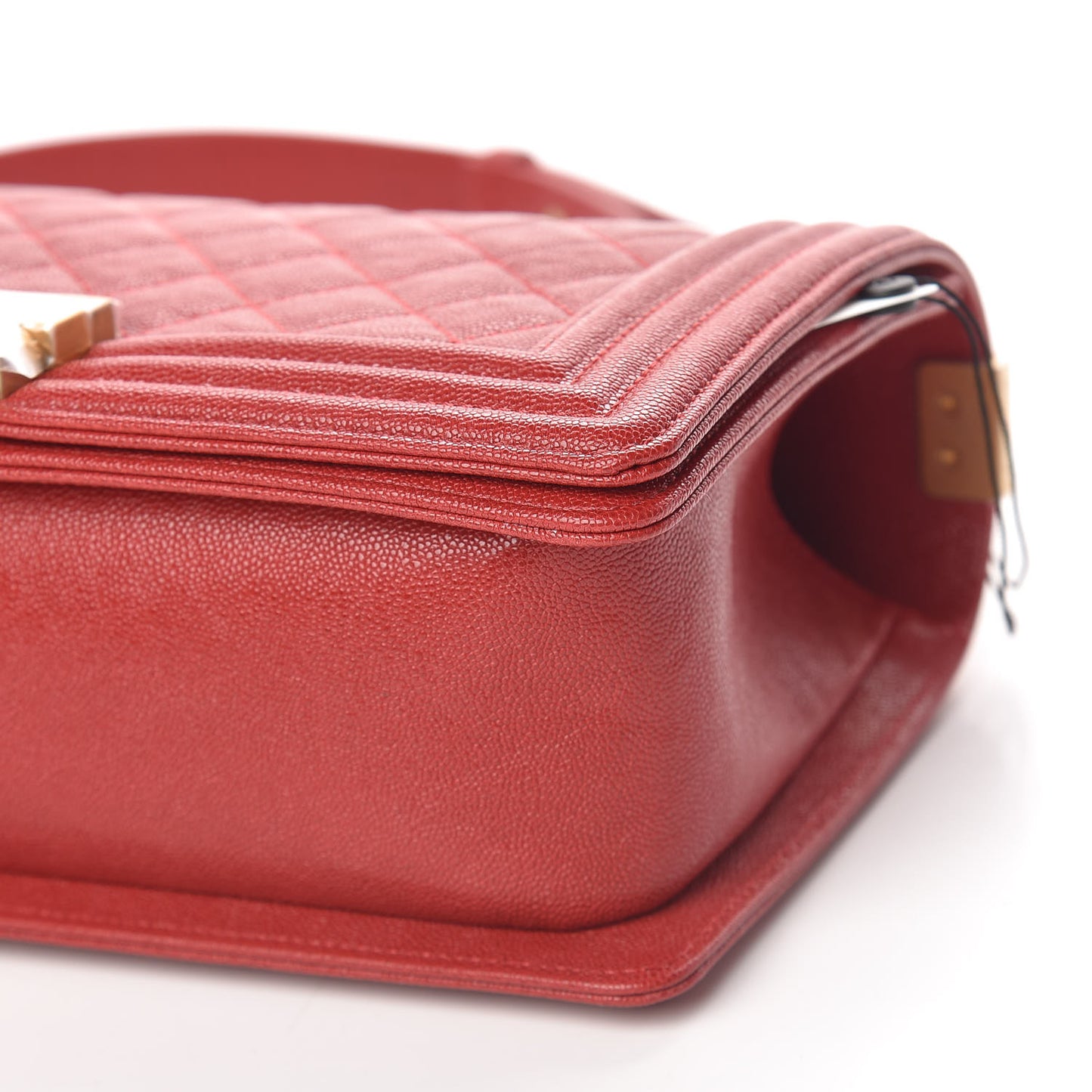 Caviar Quilted Medium Boy Flap Red