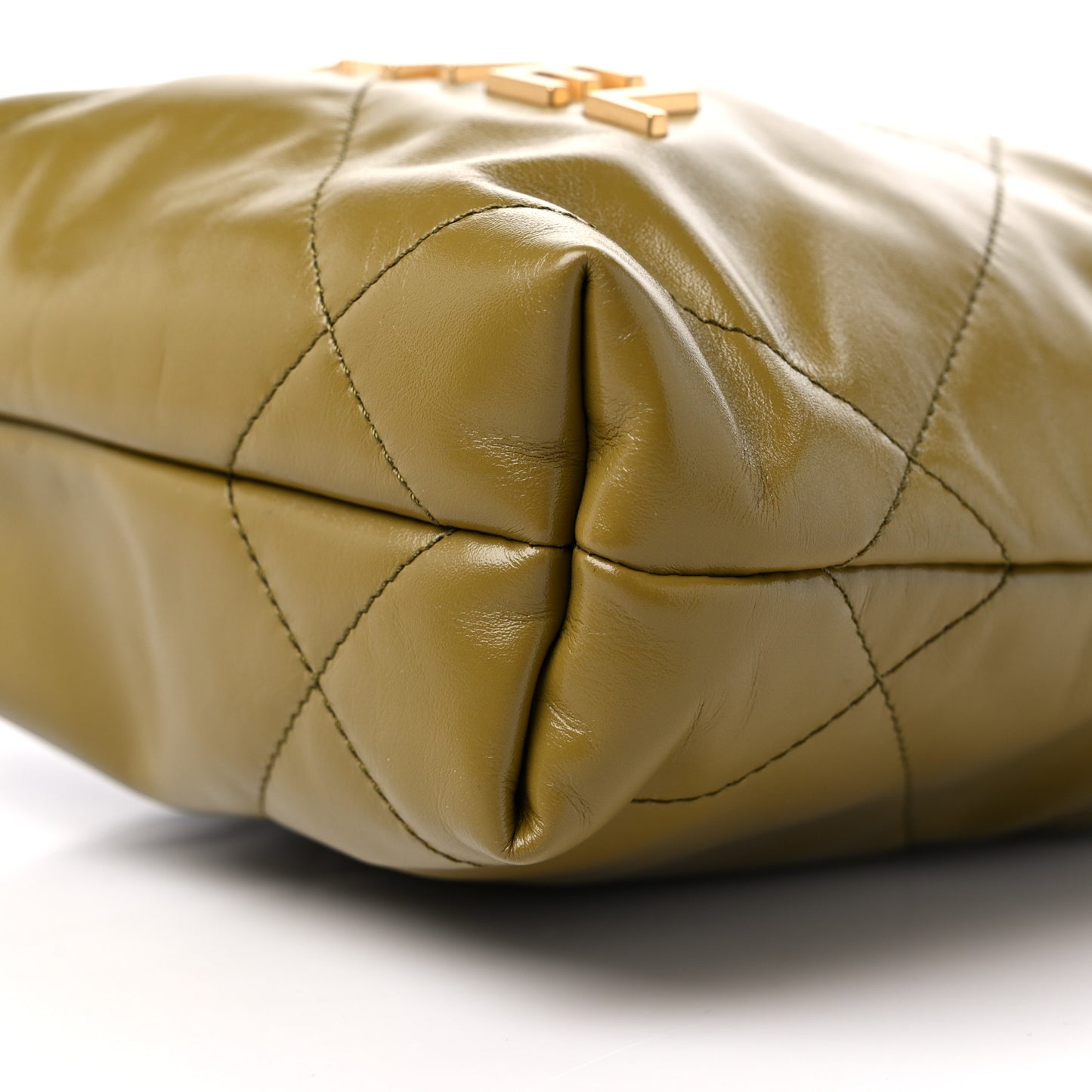 Shiny Calfskin Quilted Mini Chanel 22 Green
