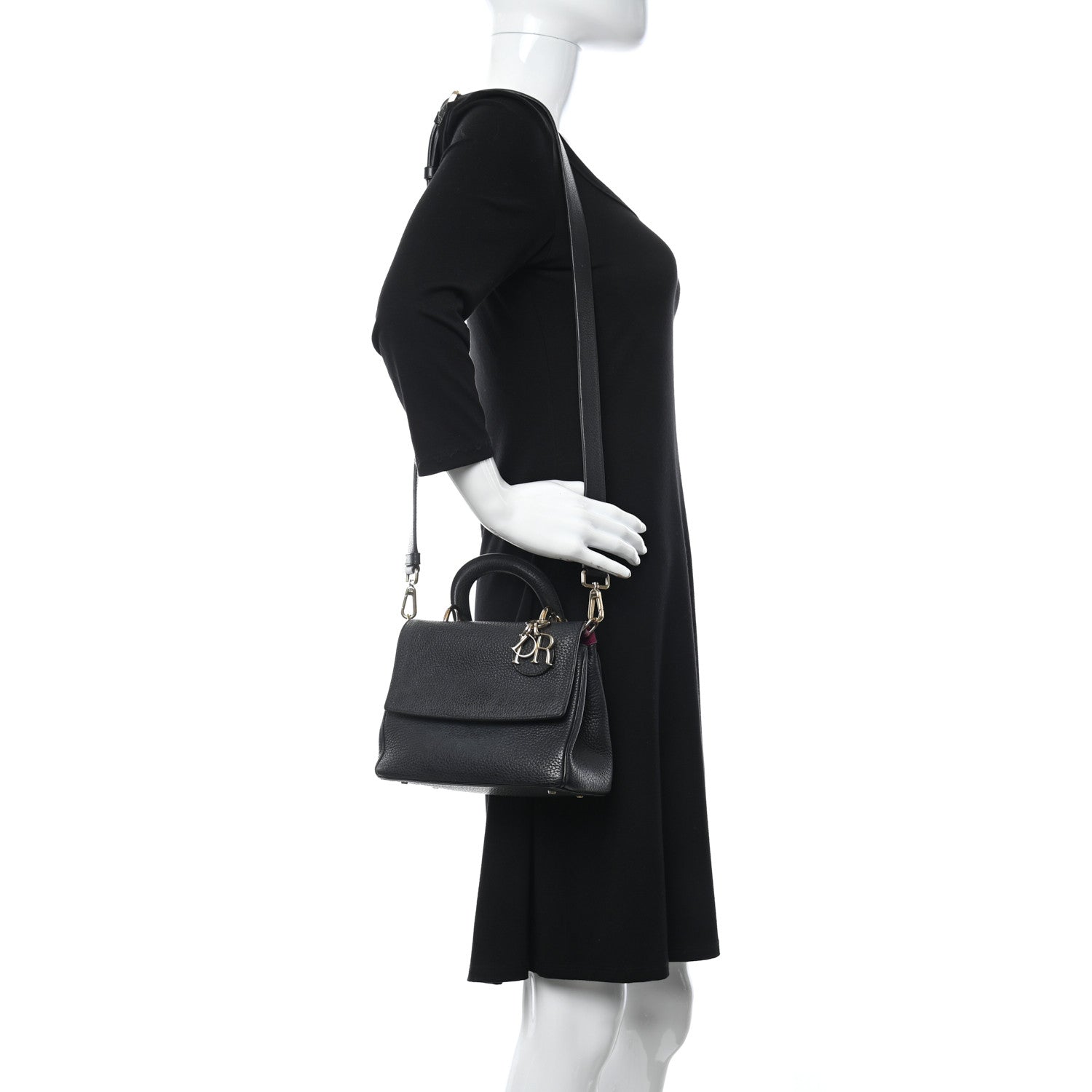 Christian Dior Bullcalf Small Be Dior Flap Black Fraise 2 of 9