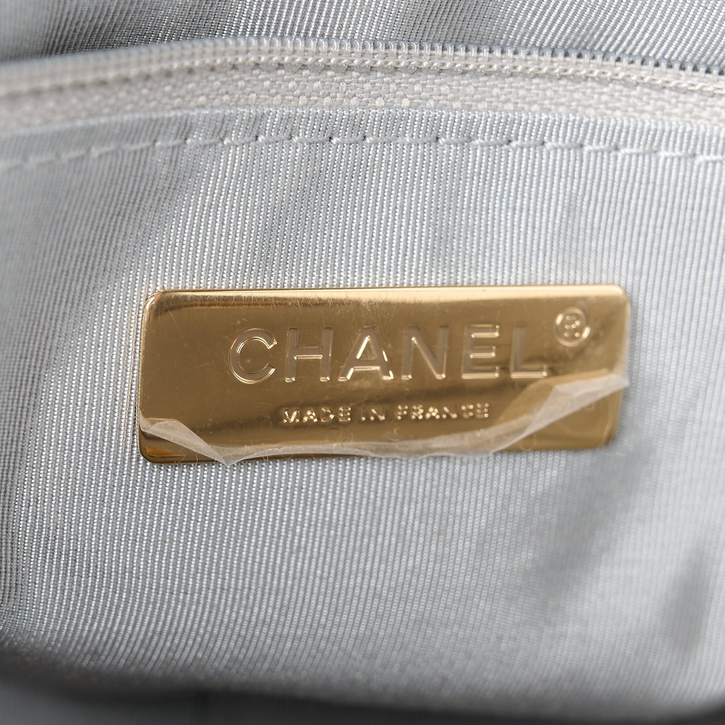 Lambskin Quilted Medium Chanel 19 Flap Grey