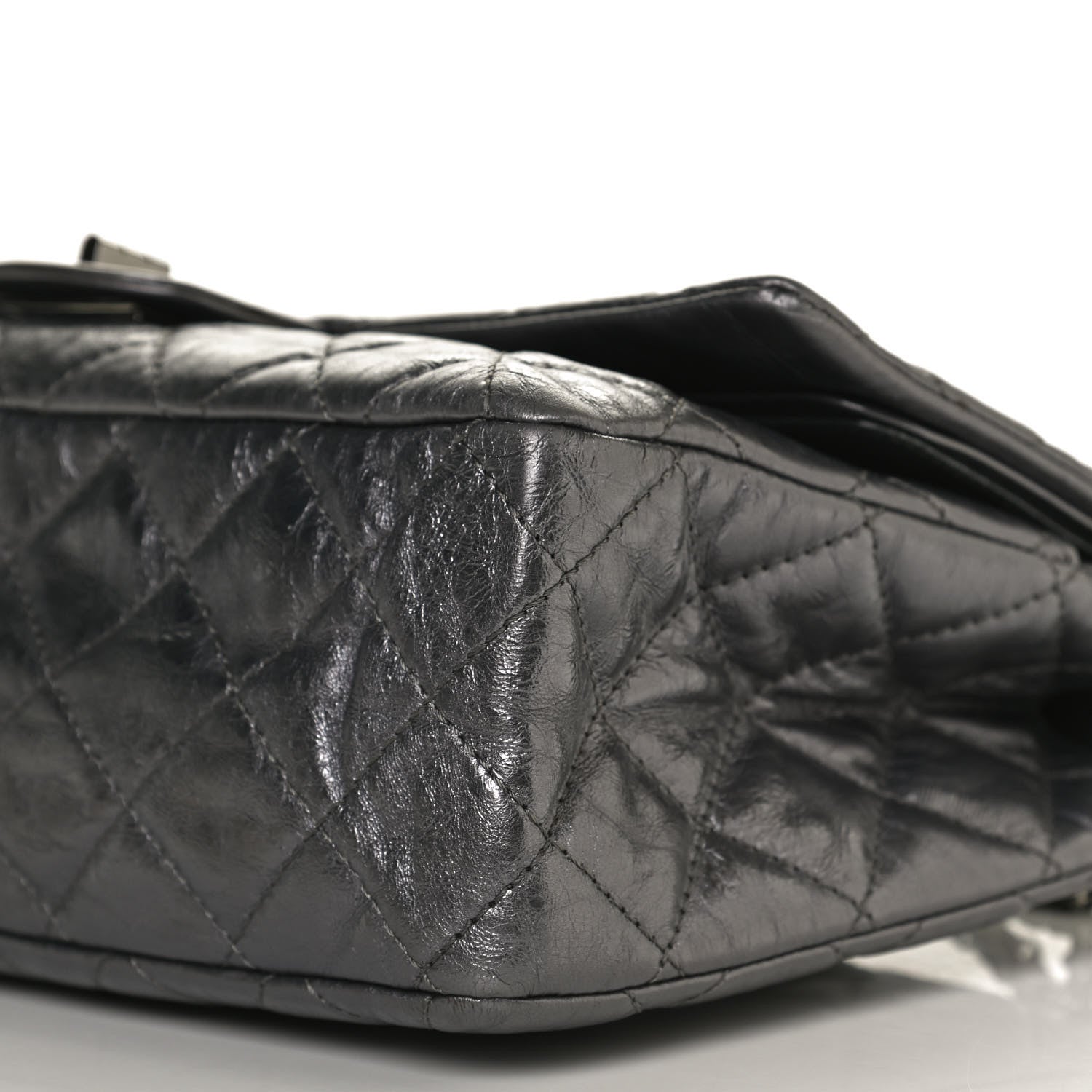 Chanel Metallic Aged Calfskin Quilted 2.55 Reissue 226 Flap Silver 10 of 10