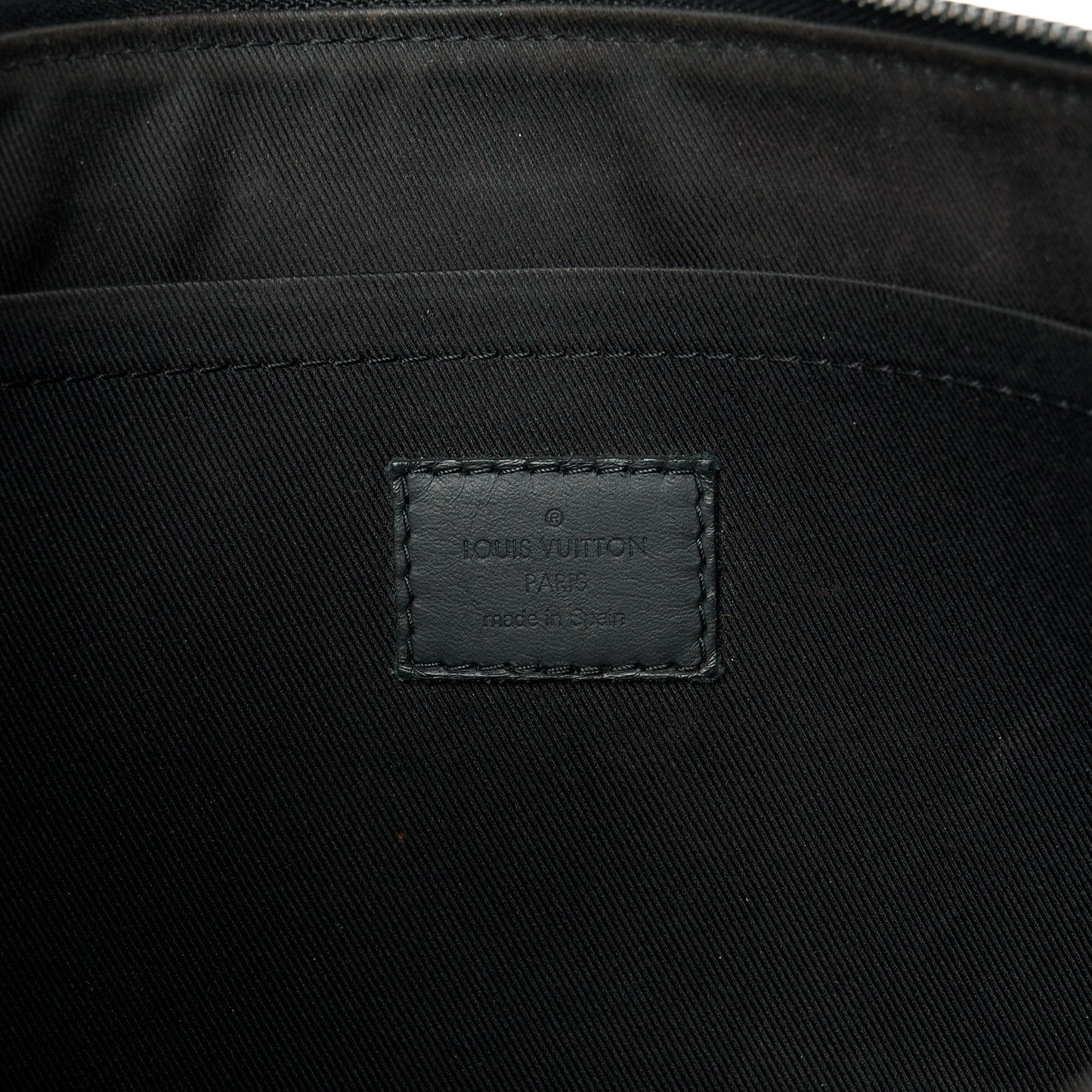 Calfskin Monogram Shadow Discovery Pochette Black