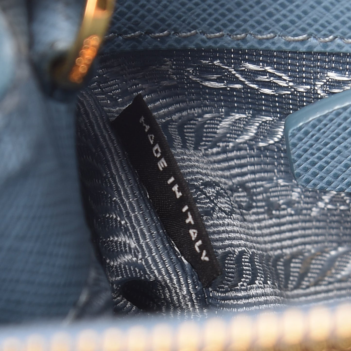 Saffiano Small Galleria Double Zip Tote Aviazione