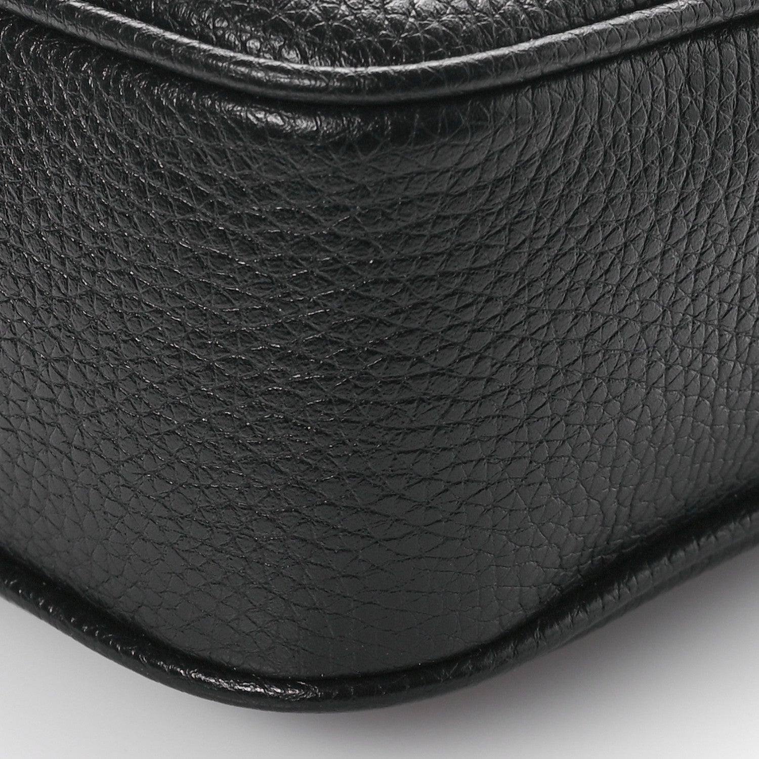 Gucci Pebbled Calfskin Small Soho Disco Bag Black 10 of 11