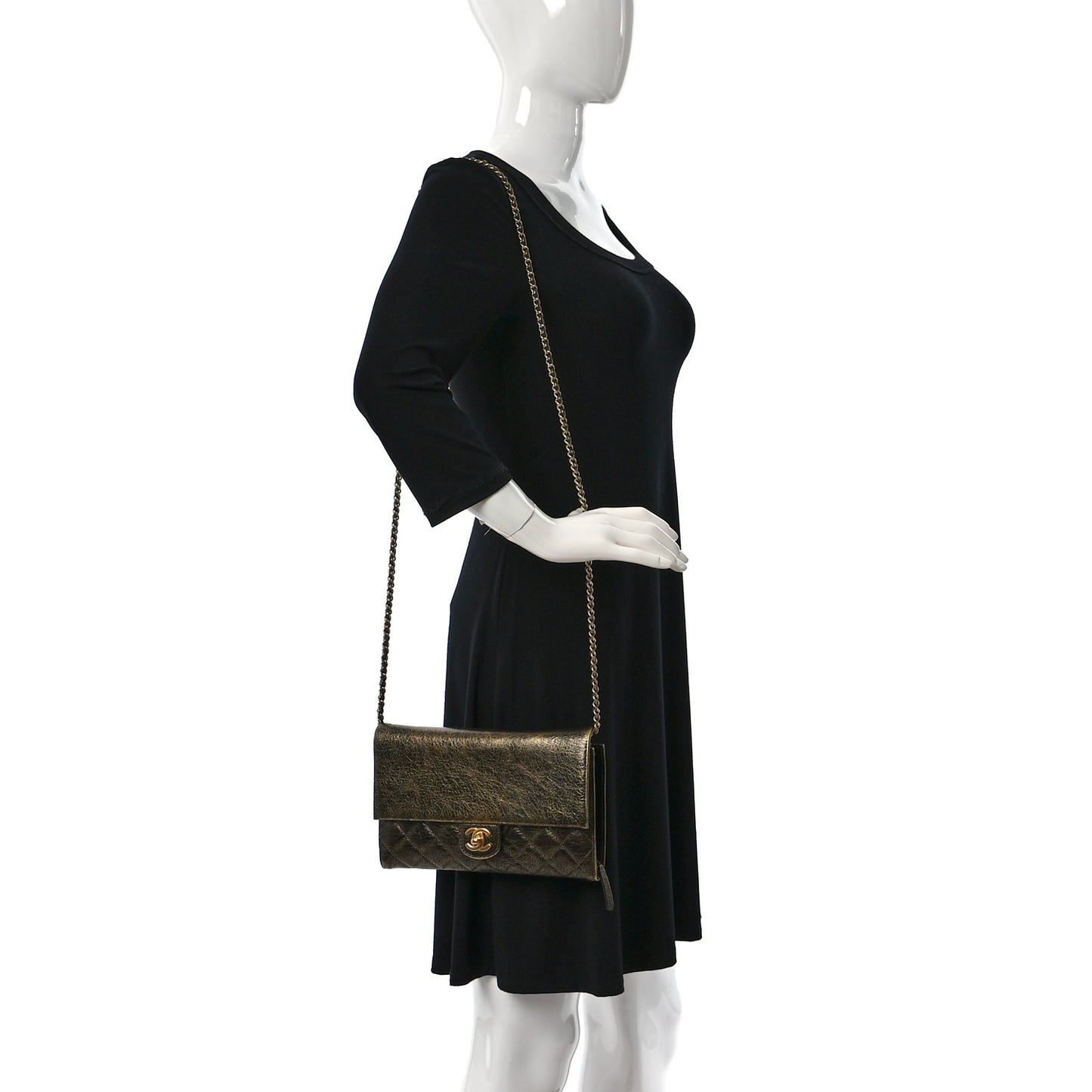 Cracked Metallic Calfskin Quilted Zip Away Chain Clutch Gold
