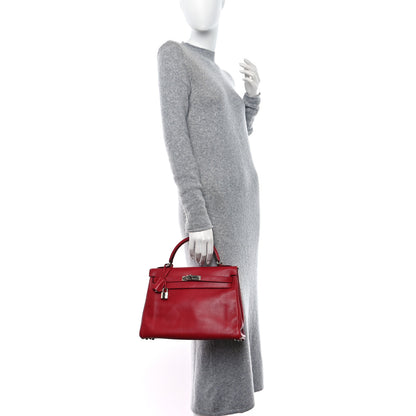 Hermes Tadelakt Kelly Retourne 32 Rouge Vif 1 of 15