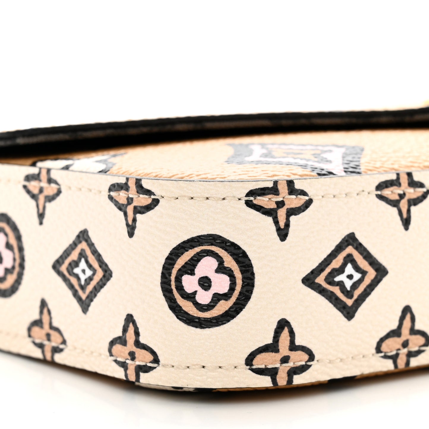 Monogram Wild At Heart Felicie Strap & Go Arizona Creme