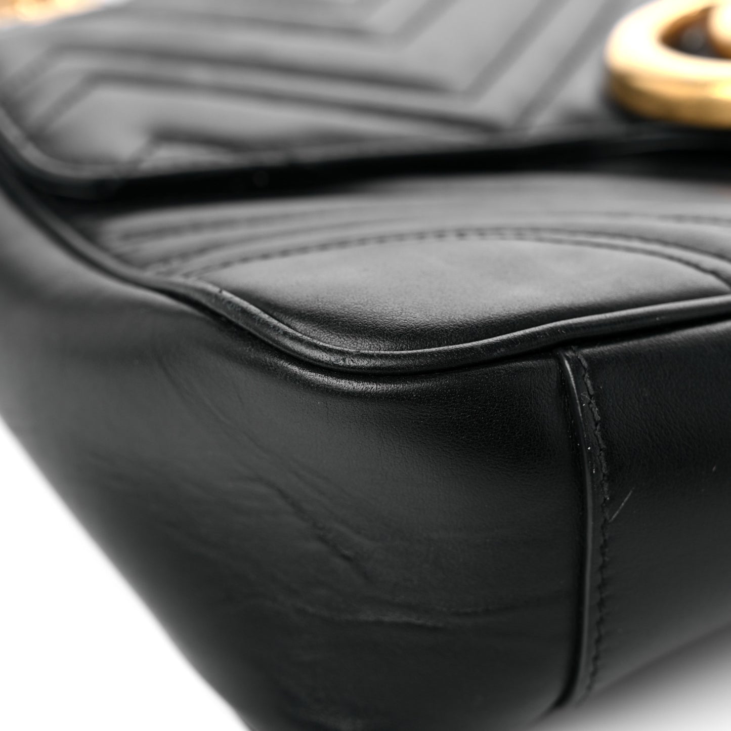 Calfskin Matelasse Medium GG Marmont Shoulder Bag Black