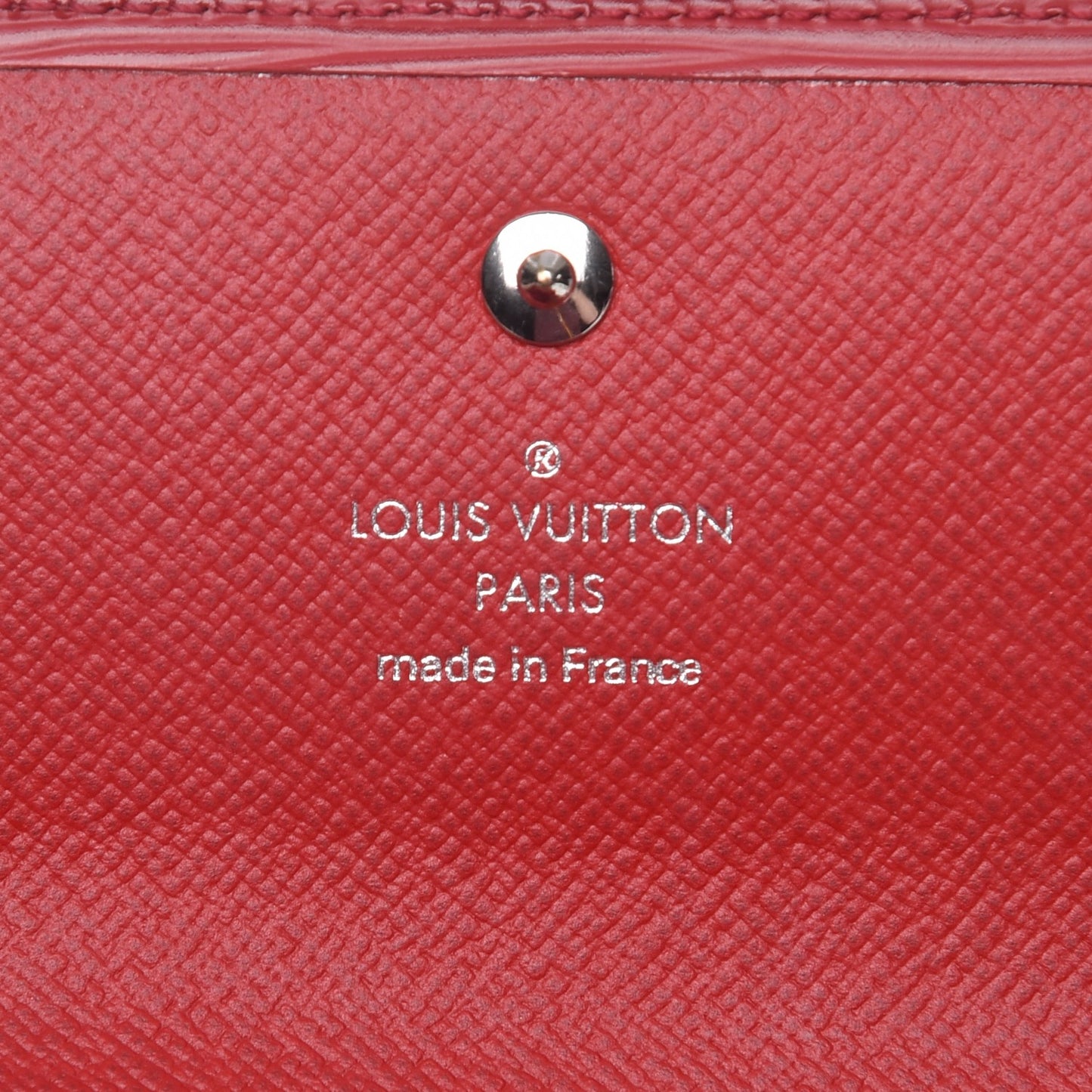 Epi Porte Tresor International Wallet Rouge