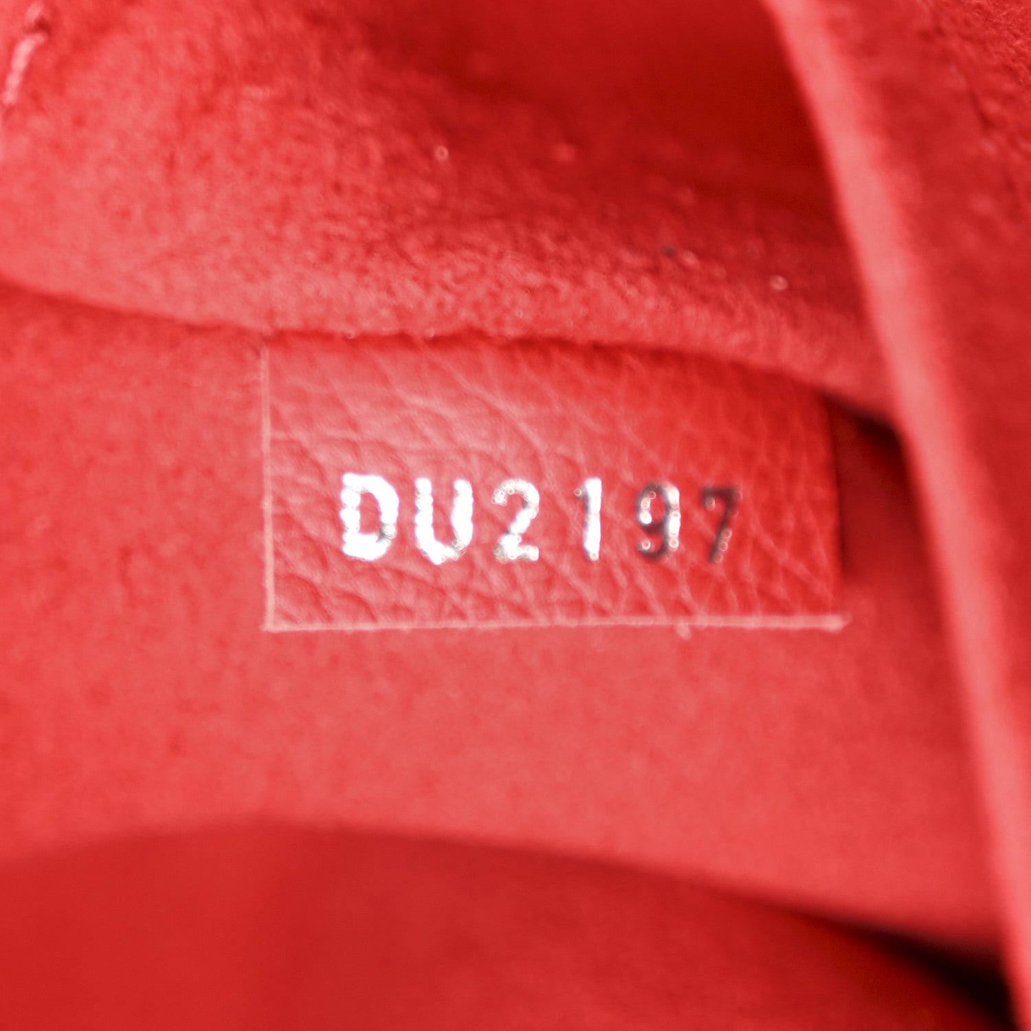 Louis Vuitton Calfskin Lockme Bucket Rubis 7 of 12