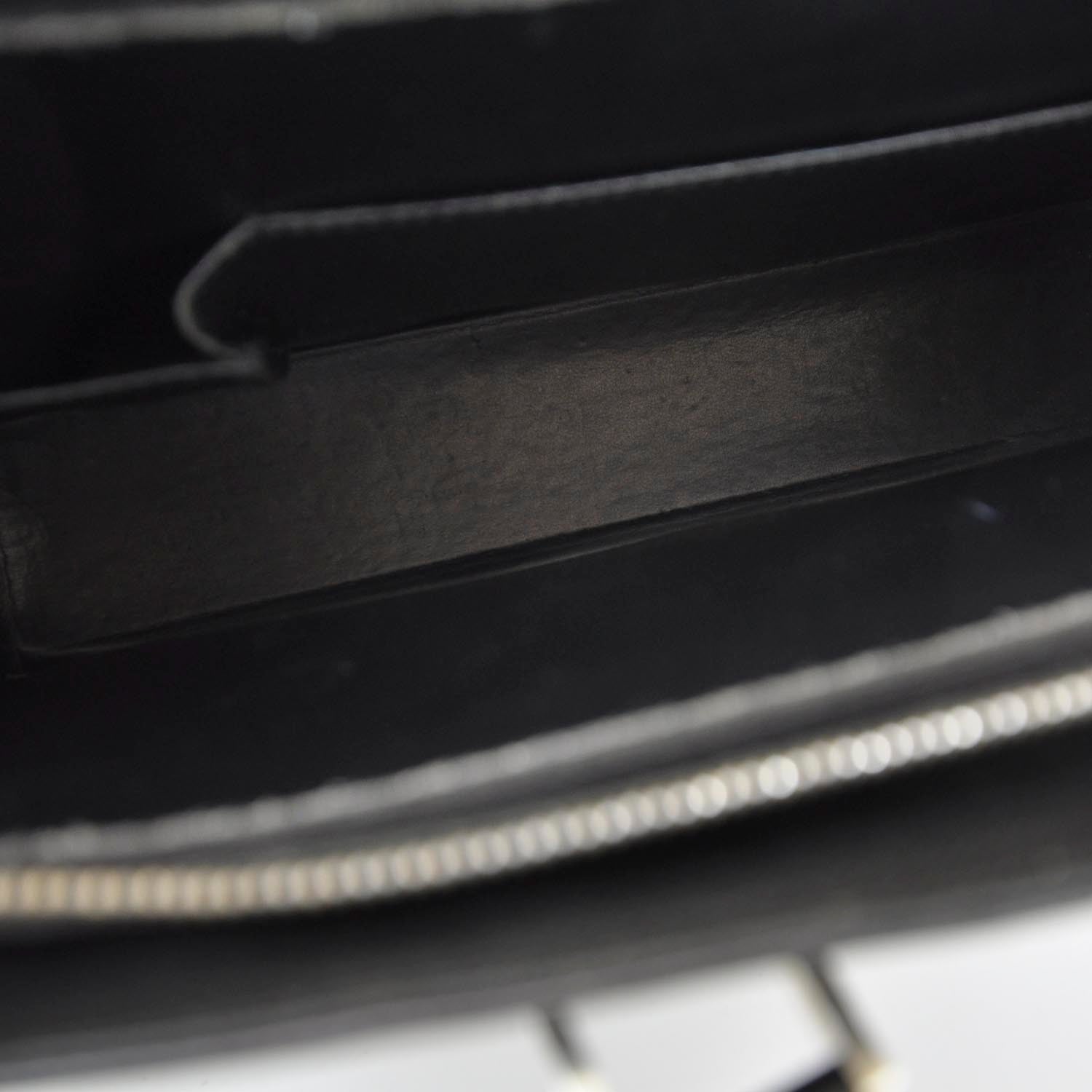 Louis Vuitton Taiga Lozan Ardoise 9 of 11