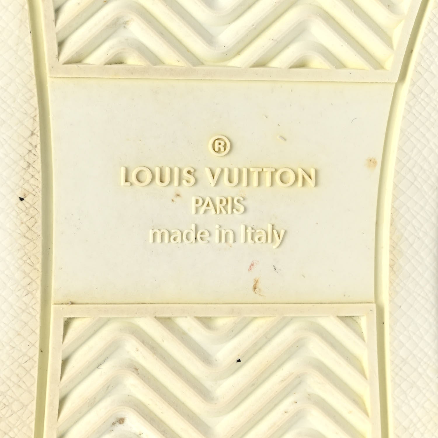 Louis Vuitton Metallic Calfskin Monogram Mens Rivoli High Top Sneakers 8.5 Blue Black 6 of 8