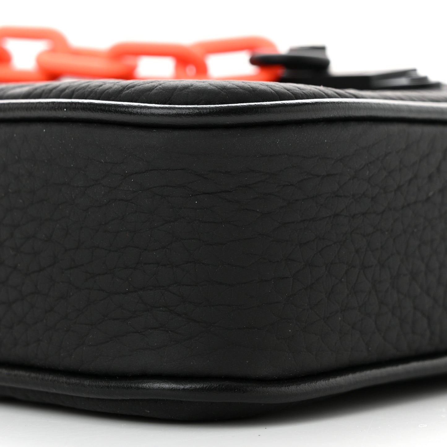 Taurillon Monogram Uniformes Solar Ray Soft Pochette Volga Belt Bag Black