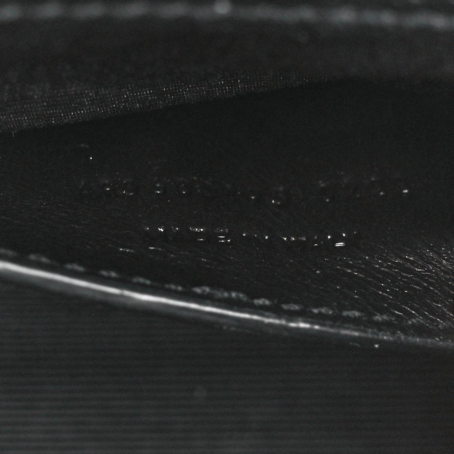 Saint Laurent Grain De Poudre Textured Mixed Matelasse Triquilt Small Monogram Monochrome Satchel Black 8 of 14