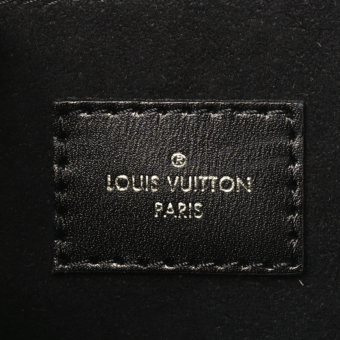 Reverse Monogram Pochette Metis