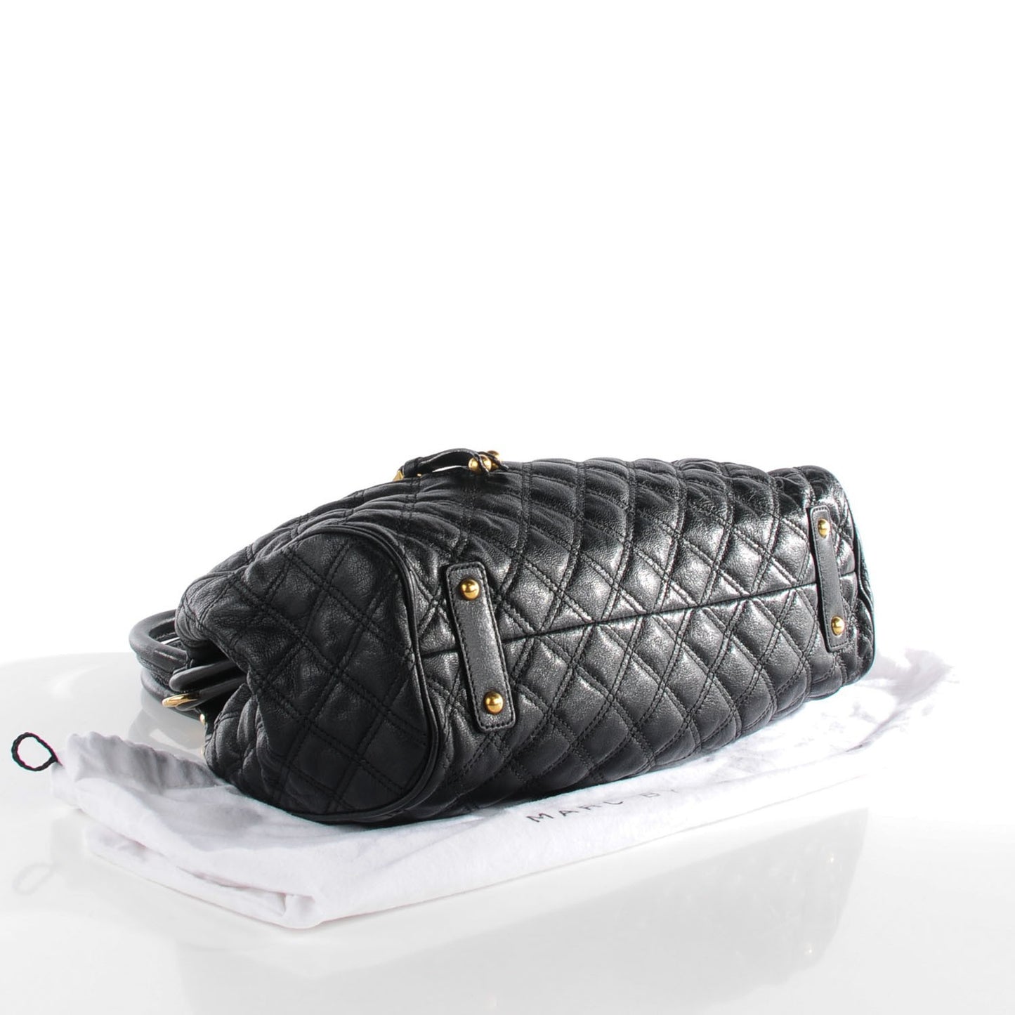 Calfskin Quilted Stam Black