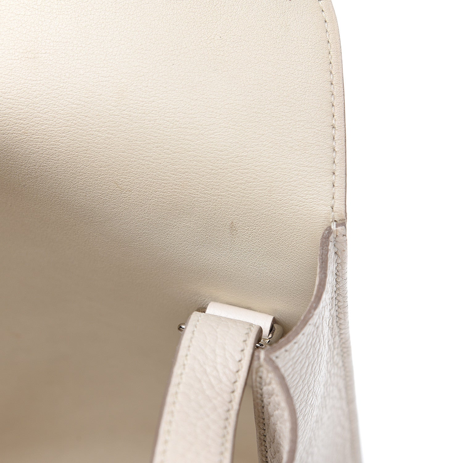 Hermes Taurillon Clemence Halzan 31 GM Craie 10 of 10