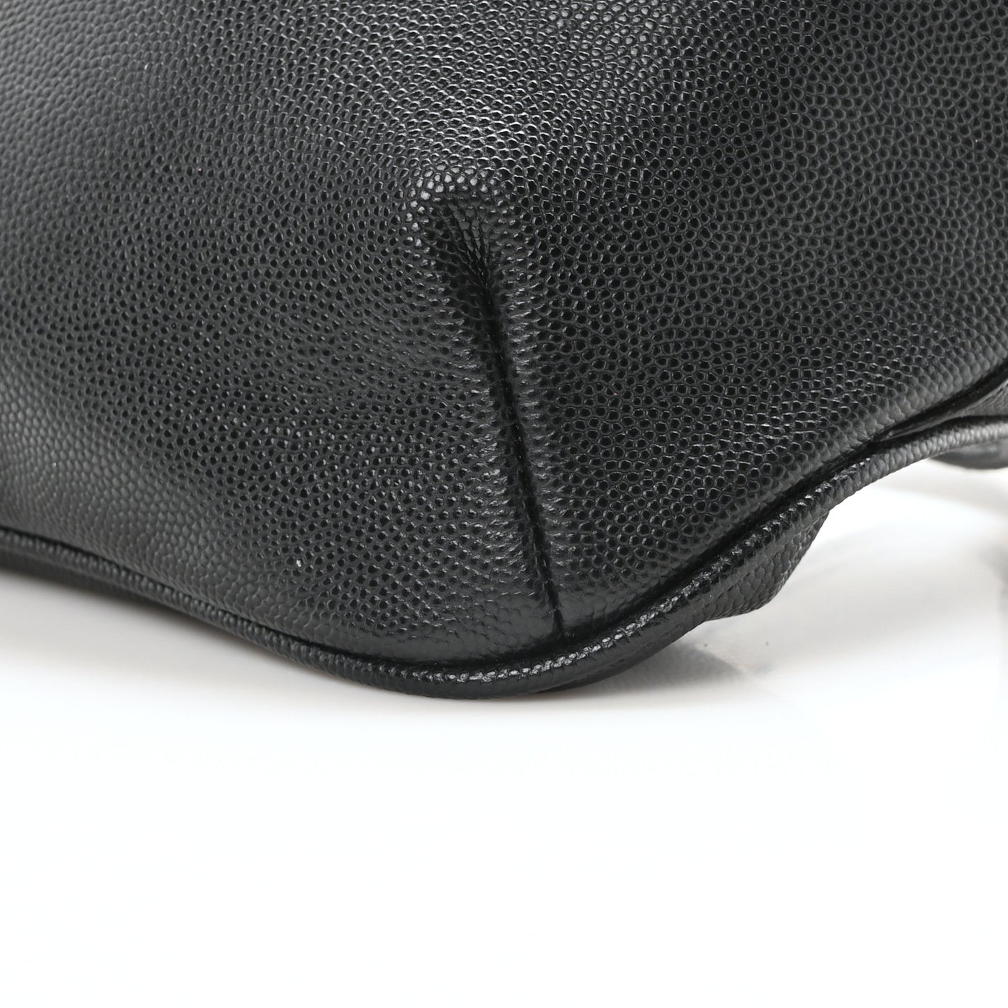 Grain De Poudre Monogram Belt Bag Black