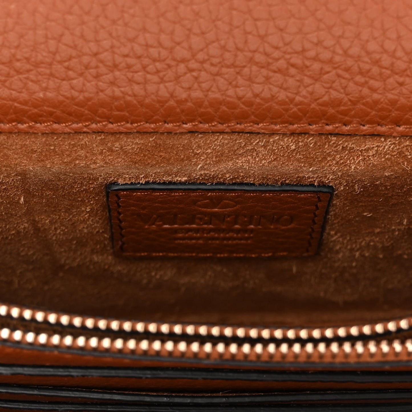 Pebbled Calfskin Rockstud Wallet On Chain Saddle Brown