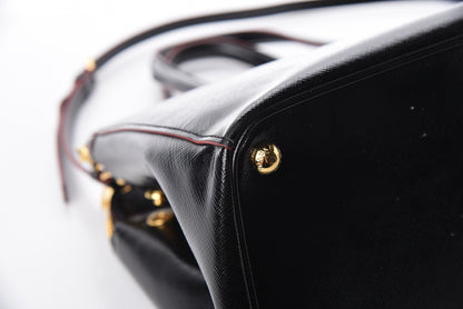 Prada Saffiano Vernice Double Zip Tote Black 12 of 15