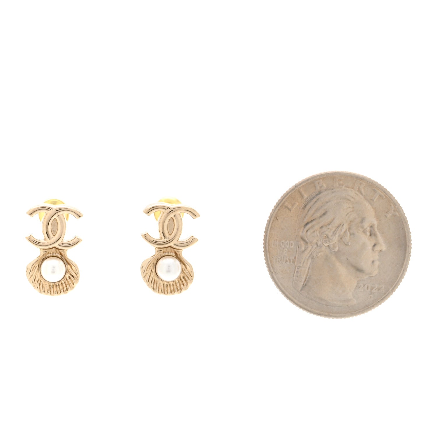 Chanel Pearl CC Shell Earrings Gold Pearly White 2 of 5
