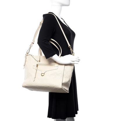 Louis Vuitton Empreinte Lumineuse PM Neige 2 of 9