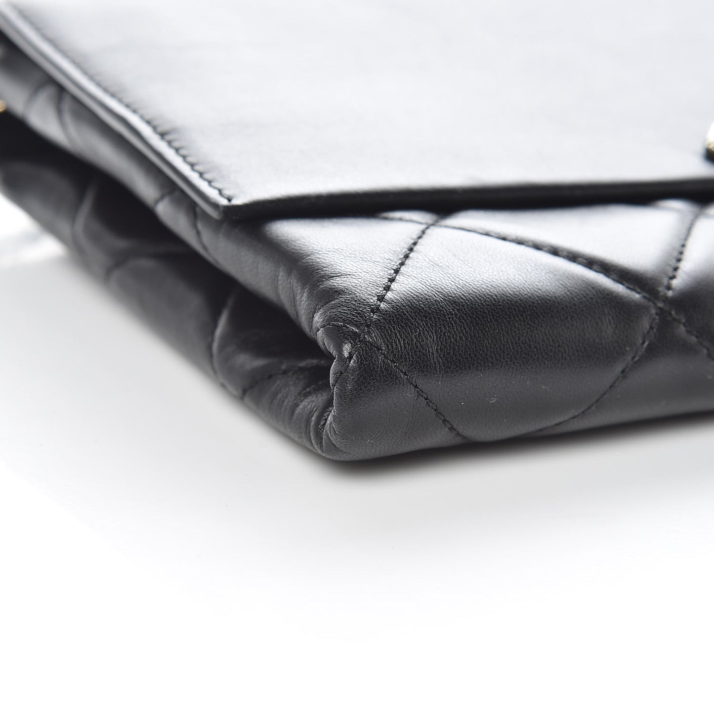 Lambskin Quilted Retro Label Clutch Black