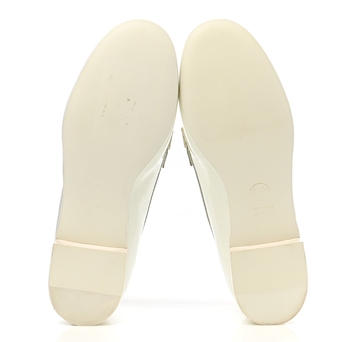 Patent CC Mocassin Loafers 35.5 White
