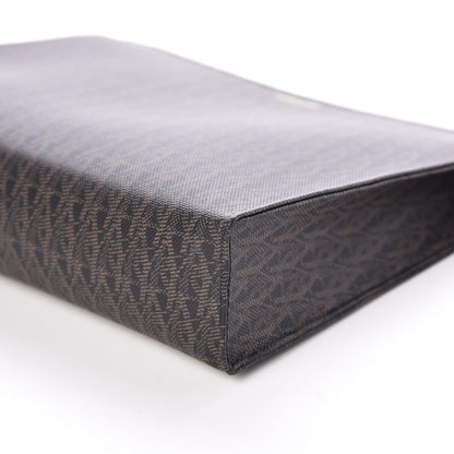 Saint Laurent Toile Classic Monogram Toiletry Bag 8 of 9