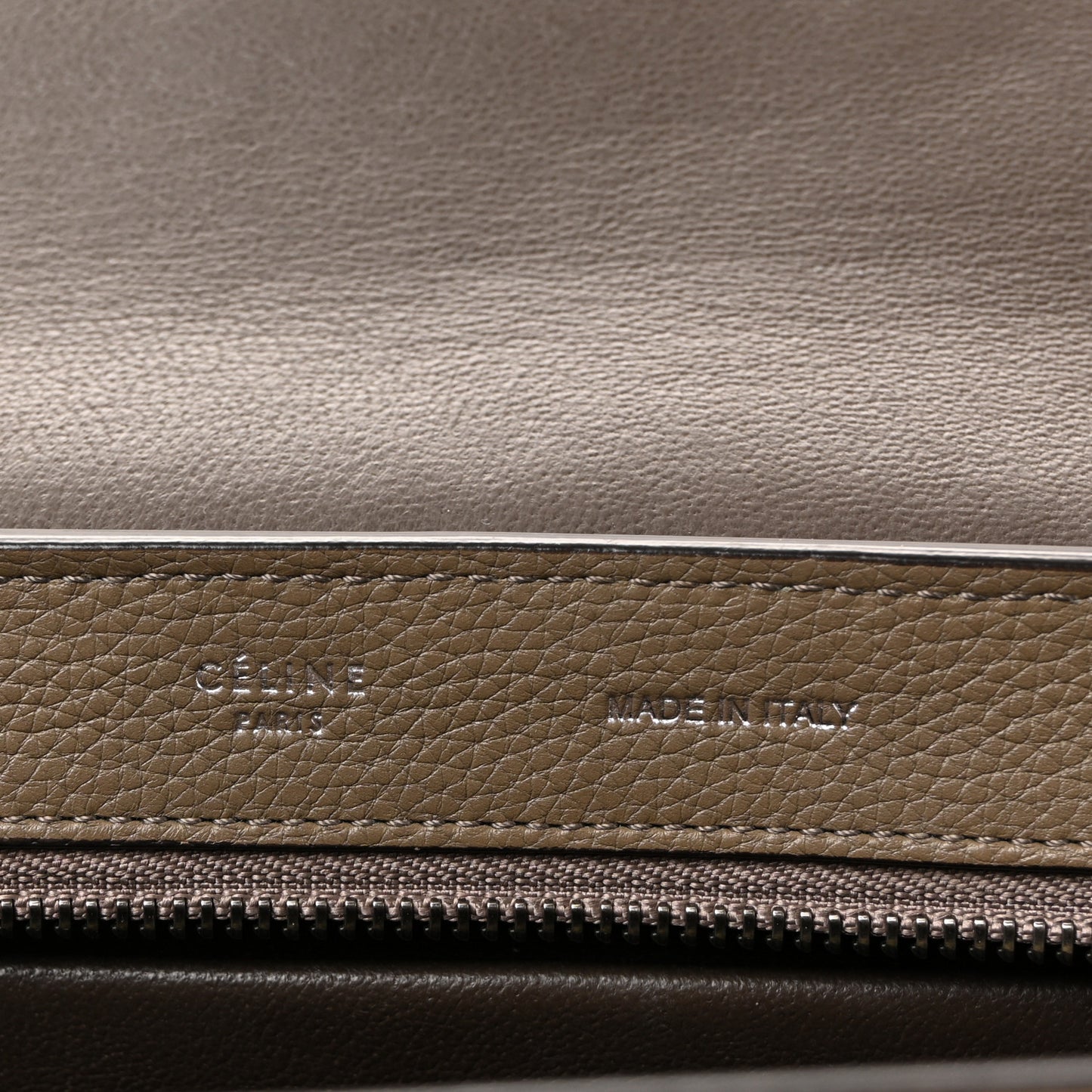 Drummed Calfskin Suede Medium Trapeze Souris