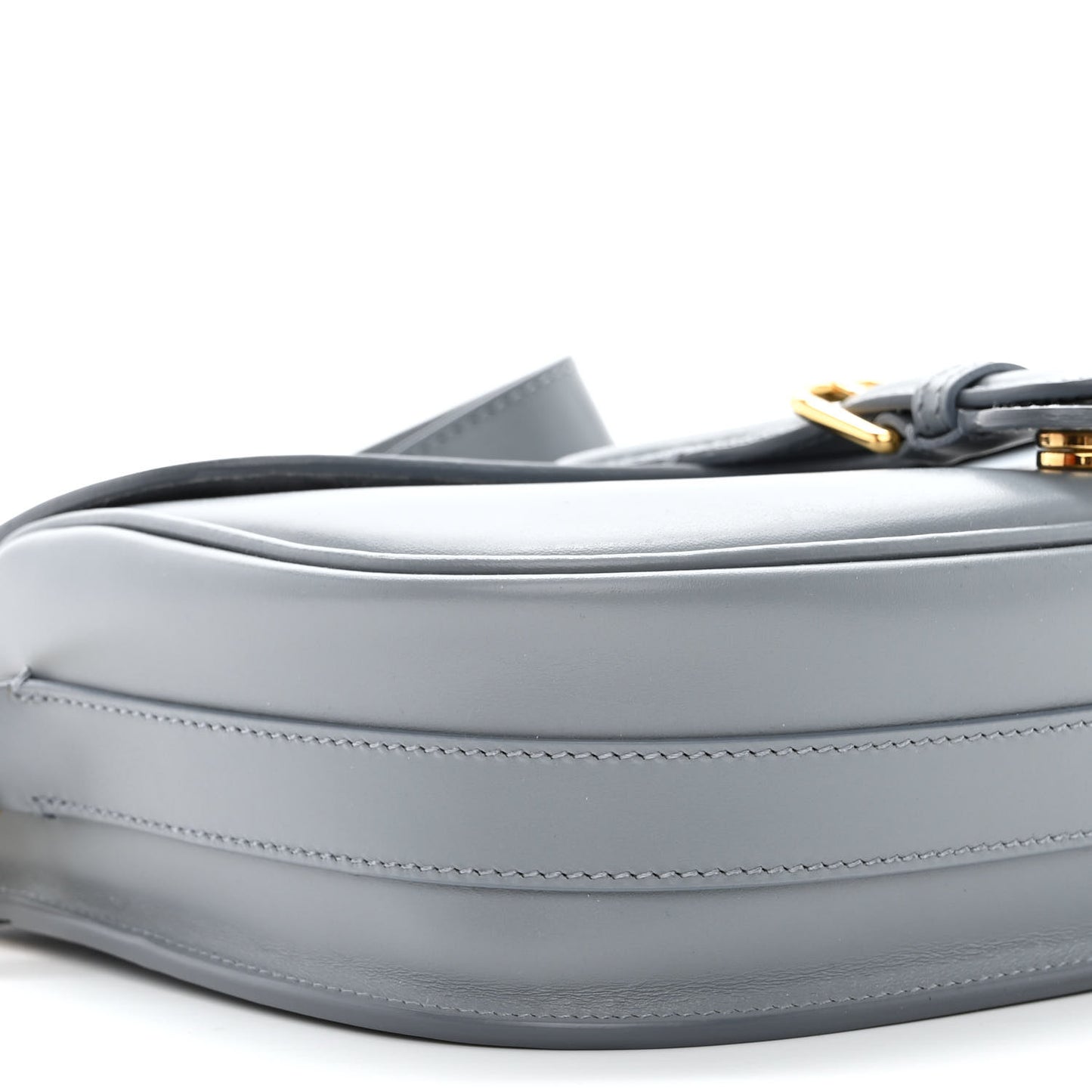 Box Calfskin Medium Bobby Flap Cloud Blue