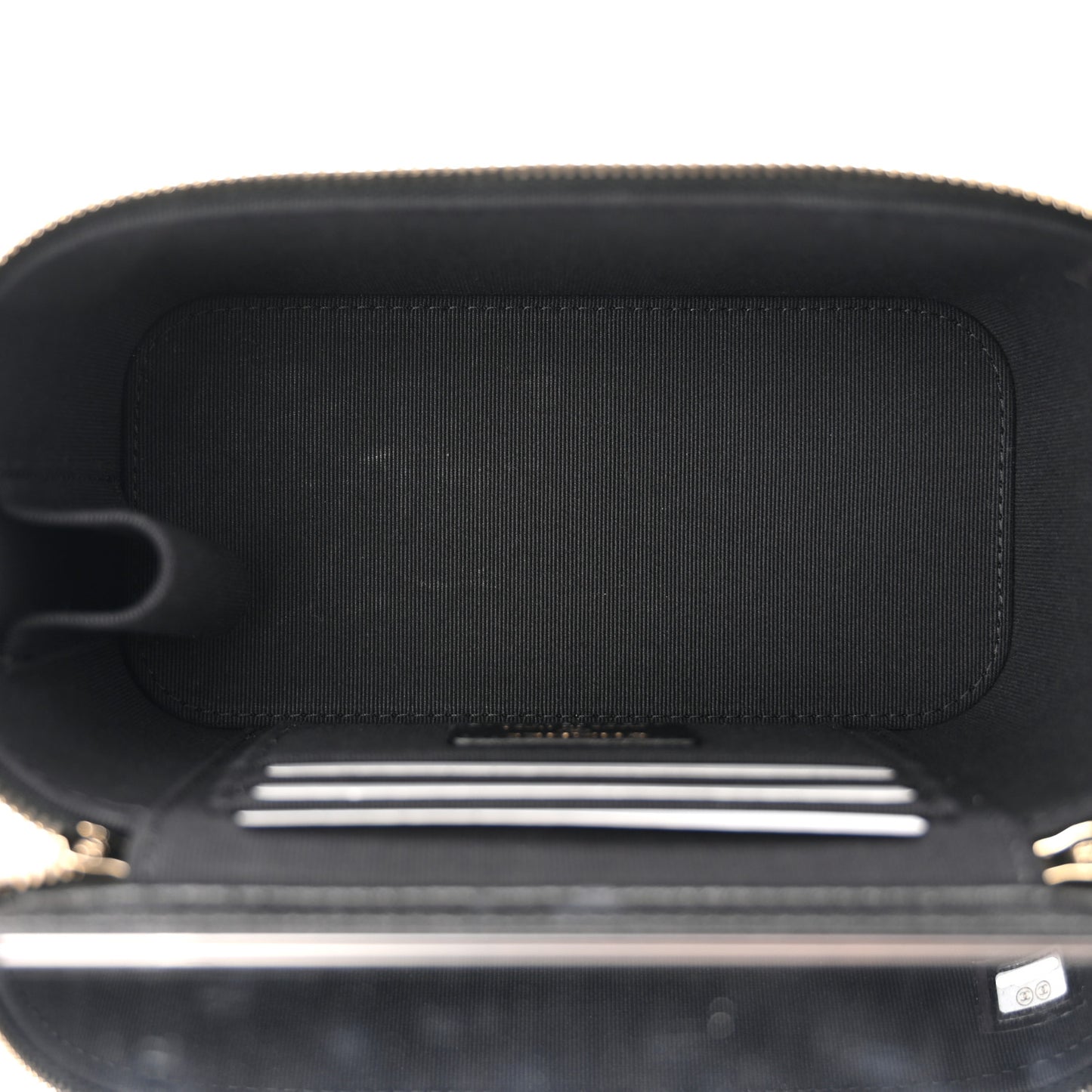 Lambskin Quilted Small Top Handle Vanity Case With Chain Black