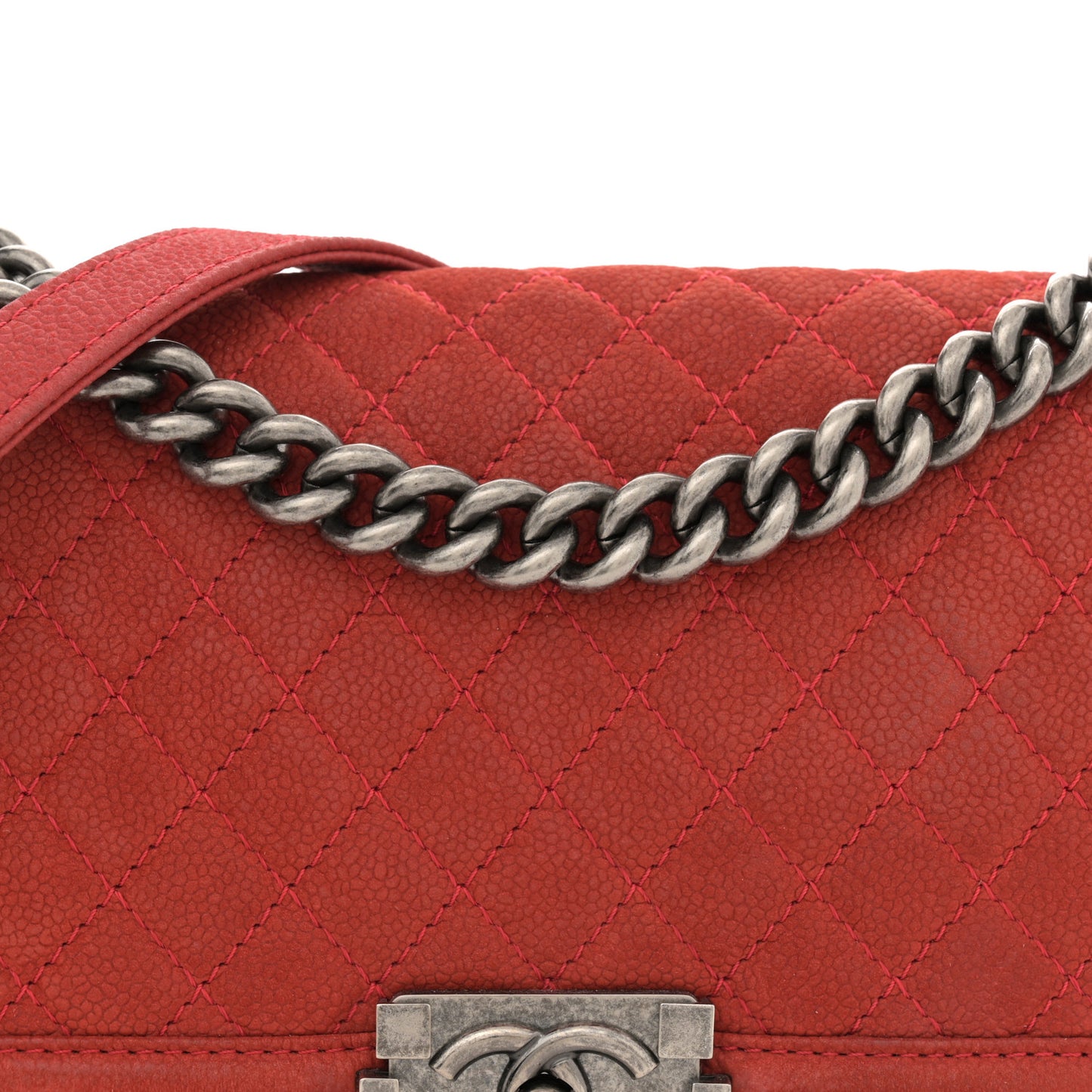 Iridescent Caviar Quilted Medium Boy Flap Red