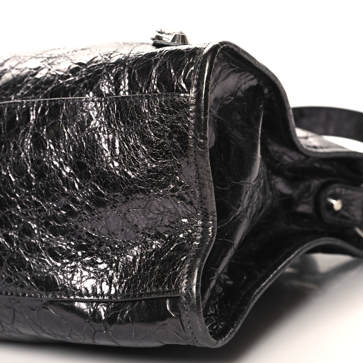 Metallized Arena Lambskin Classic Silver Hardware Medium Le City Steel Gray