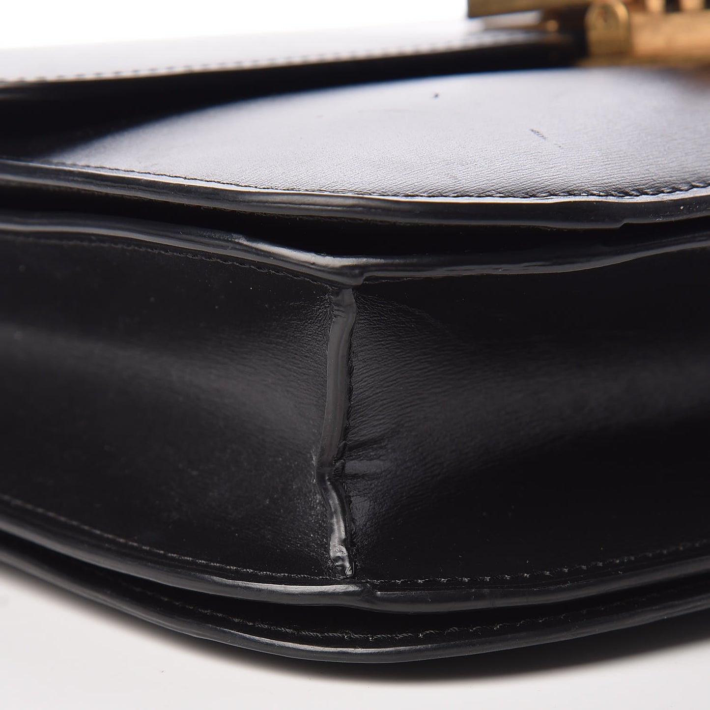 Box Calfskin Medium Classic Box Flap Bag Black