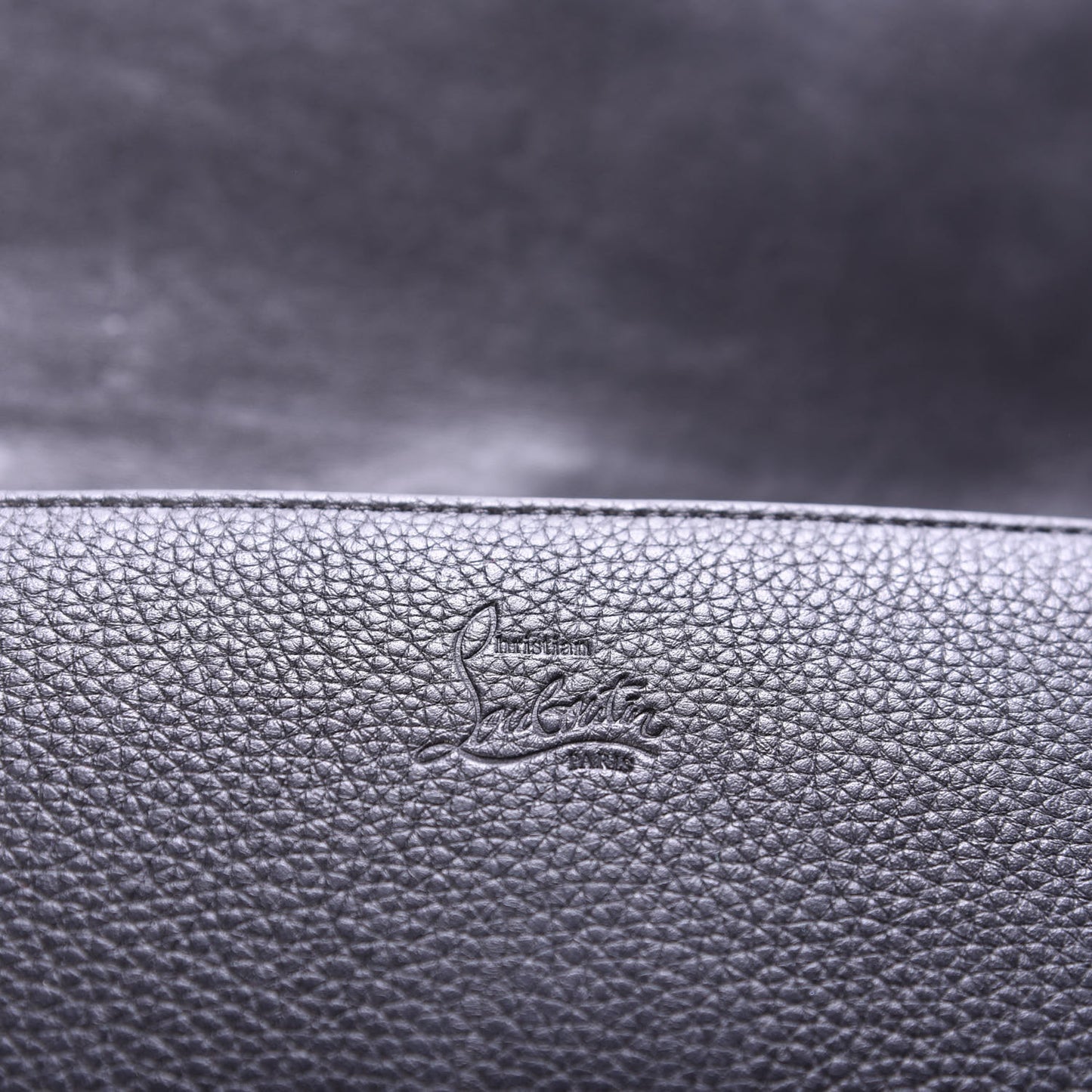 Grained Calfskin Spikes Loubinthesky Paloma Wallet On Chain Black Multimetal