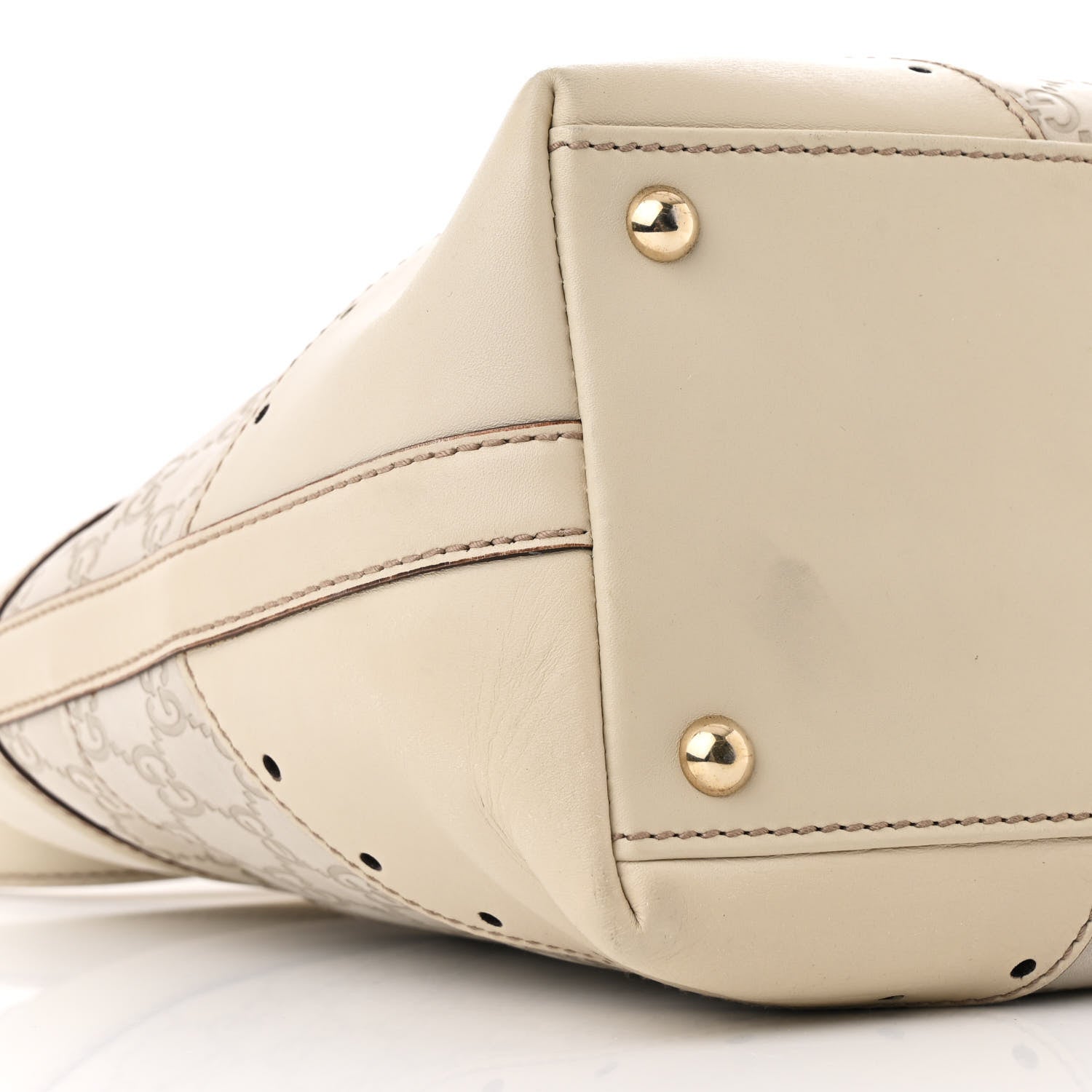 Gucci Guccissima Large Punch Tote Ivory 9 of 14