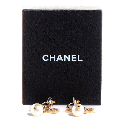Chanel Pearl N°5 CC Drop Earrings Gold 4 of 4