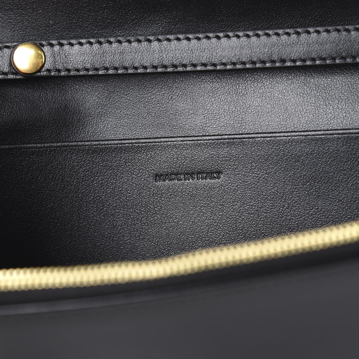 Calfskin C Wallet On Chain Bag Black