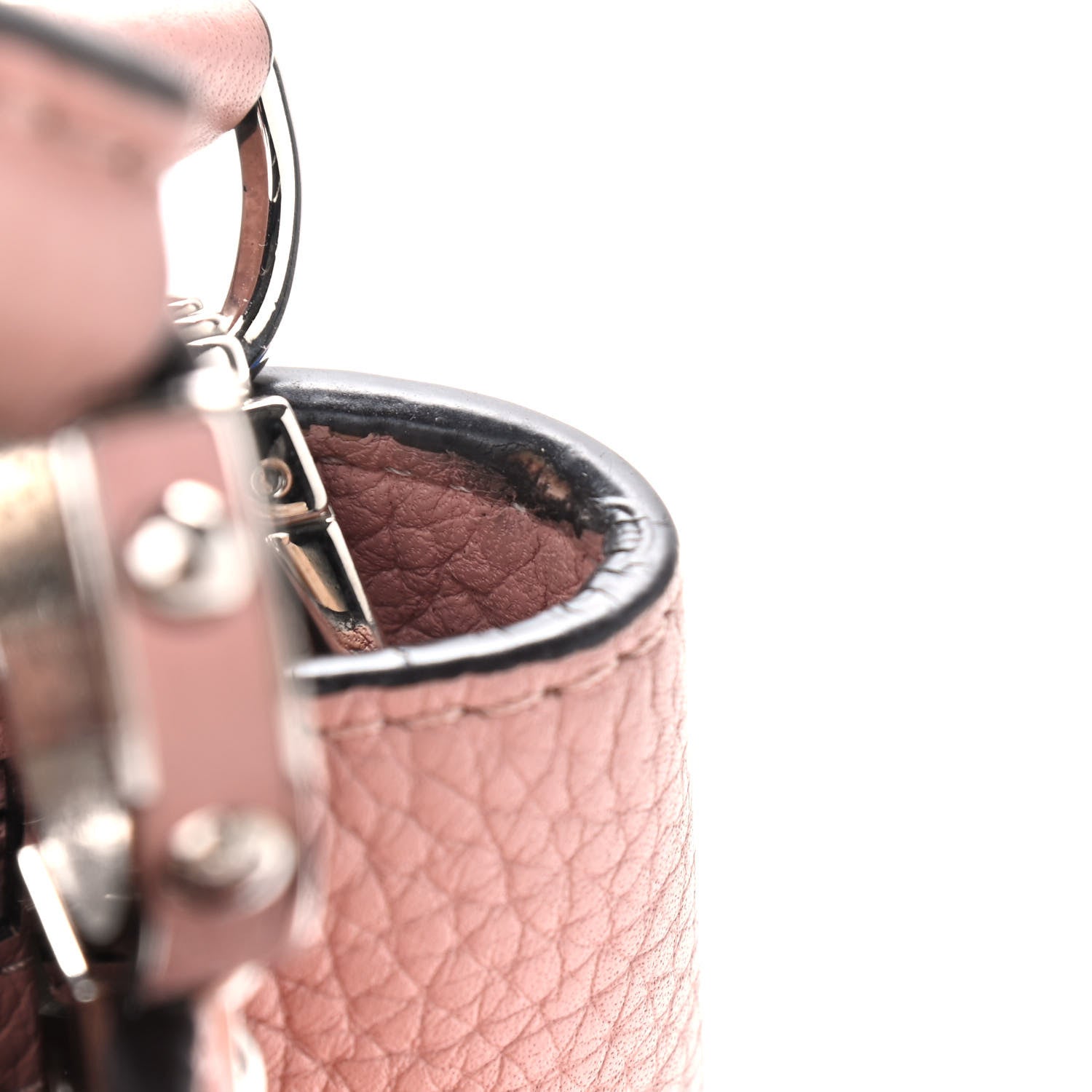 Louis Vuitton Taurillon Capucines BB Magnolia 10 of 16