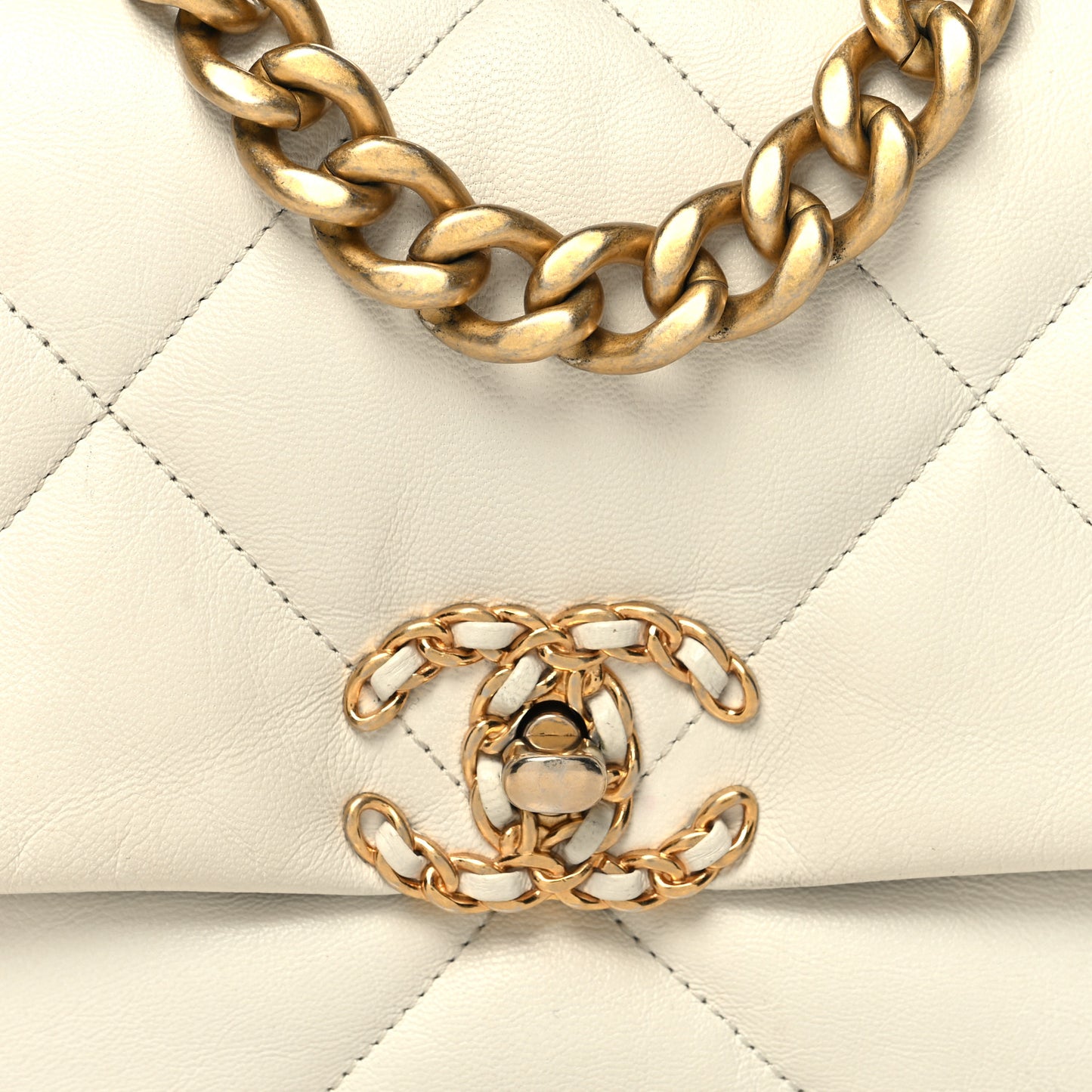 Goatskin Quilted Medium Chanel 19 Flap White