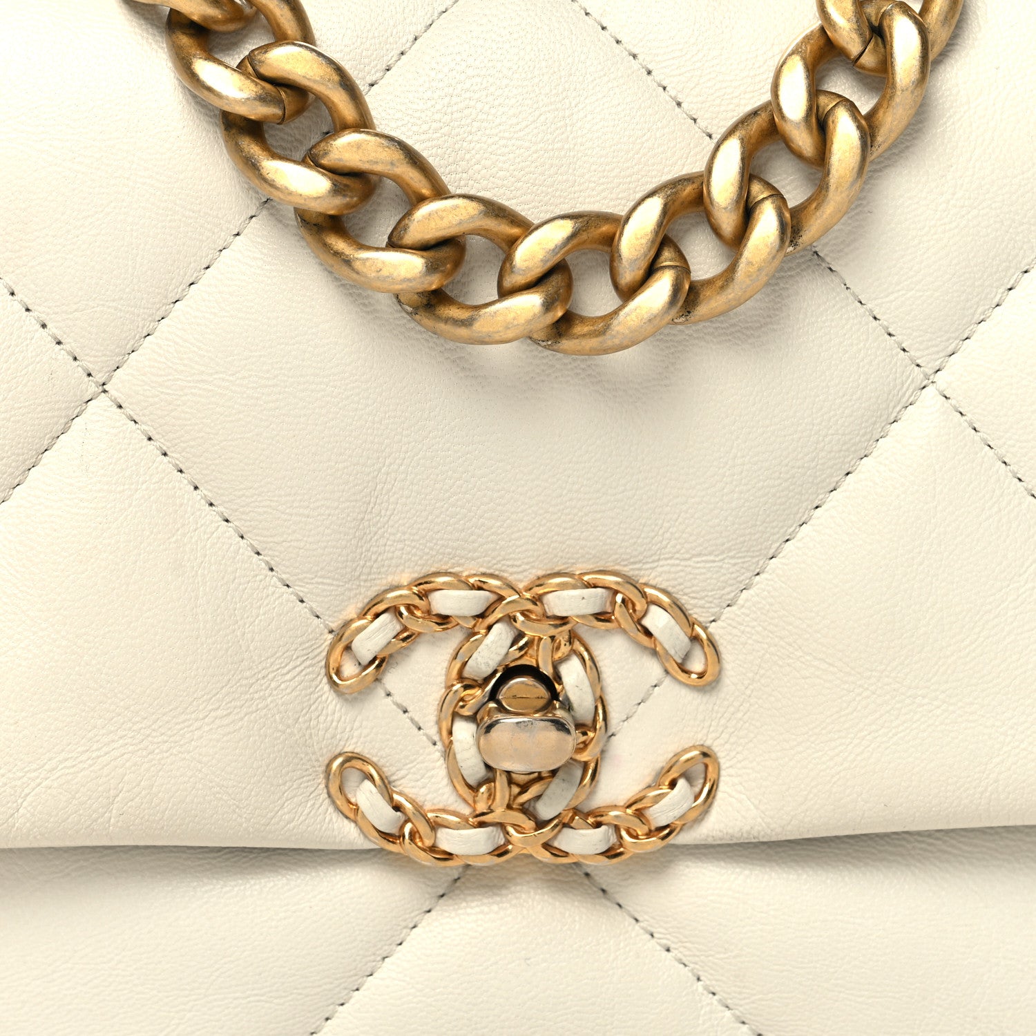 Chanel Goatskin Quilted Medium Chanel 19 Flap White 8 of 11
