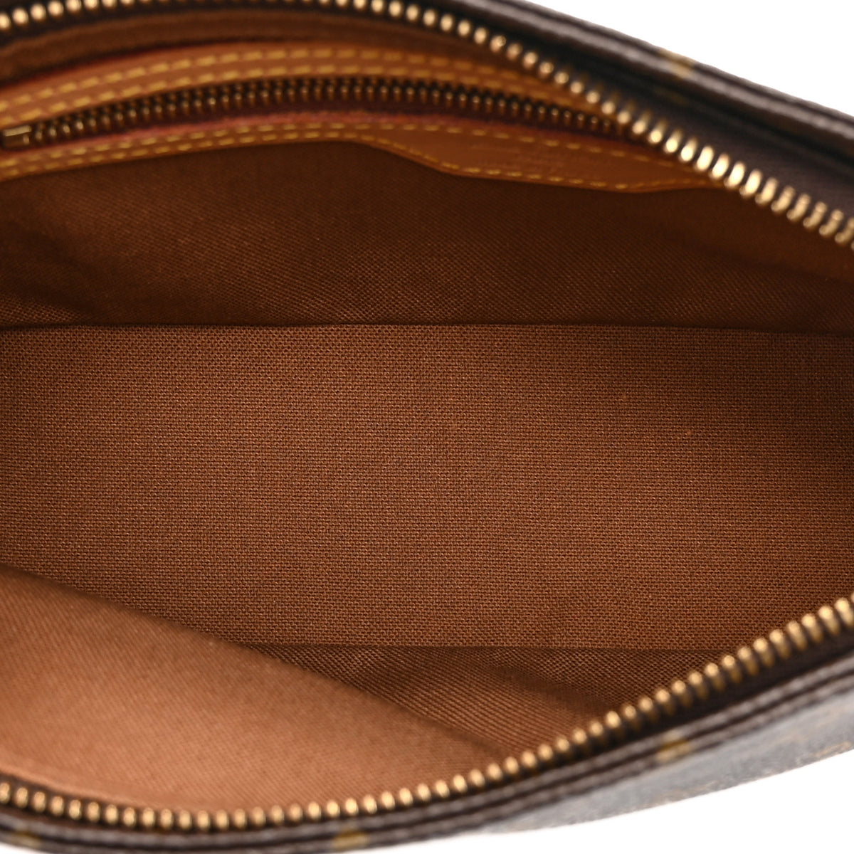 Monogram Trotteur
