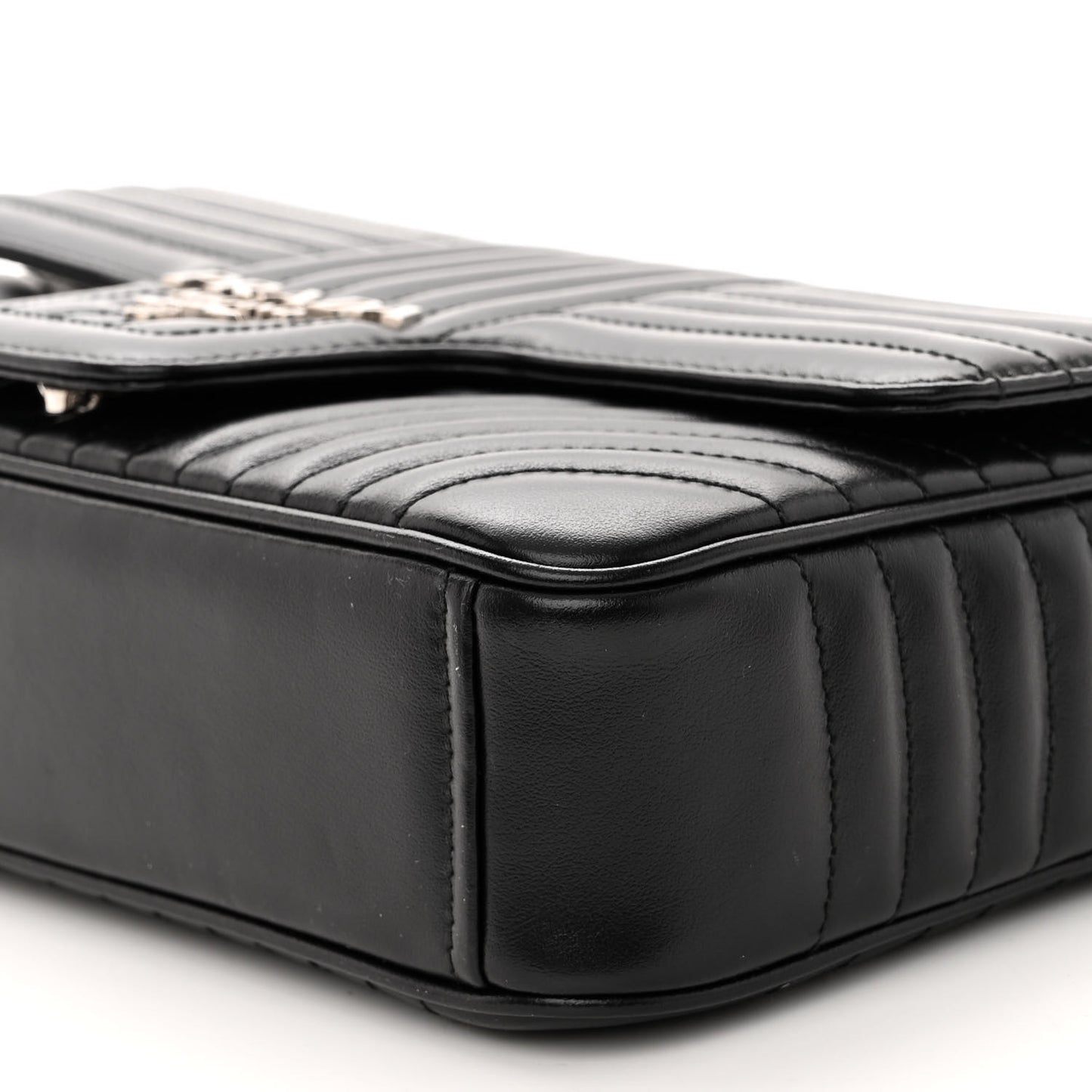 Soft Calfskin Impunture Diagramme Medium Chain Flap Shoulder Bag Black